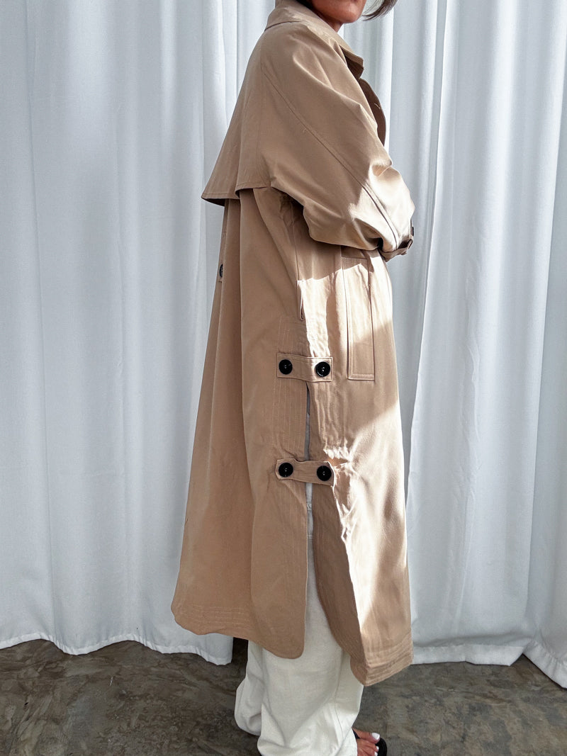 Płaszcz bawełniany typu trench – beige